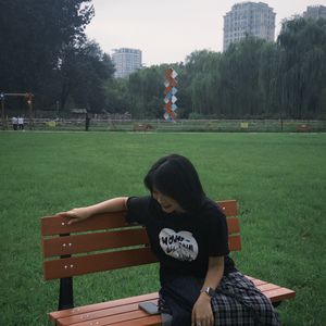鸭鸭H