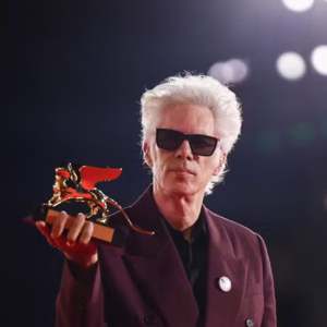 贾木许新片将于法国拍摄