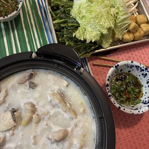 旁「蒸」博「饮」：从小说、影视到食谱书，我们的美食漫游录