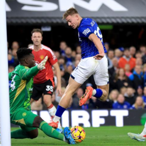 EP.21 足球战术室(英超):瓜迪奥拉改造格拉利什,曼城终结连败,以及伊普斯维奇镇的战术布置