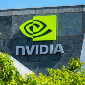 英伟达再创历史新高，能否超越苹果成全球市值第一？