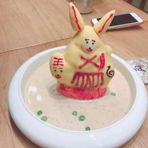 11 你觉得北京的风大吗？