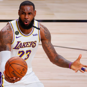 你知道NBA历史第一人篮球之神詹姆斯吗？