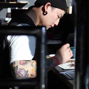 E752.昆虫标本师：做能听到虫鸣的大人