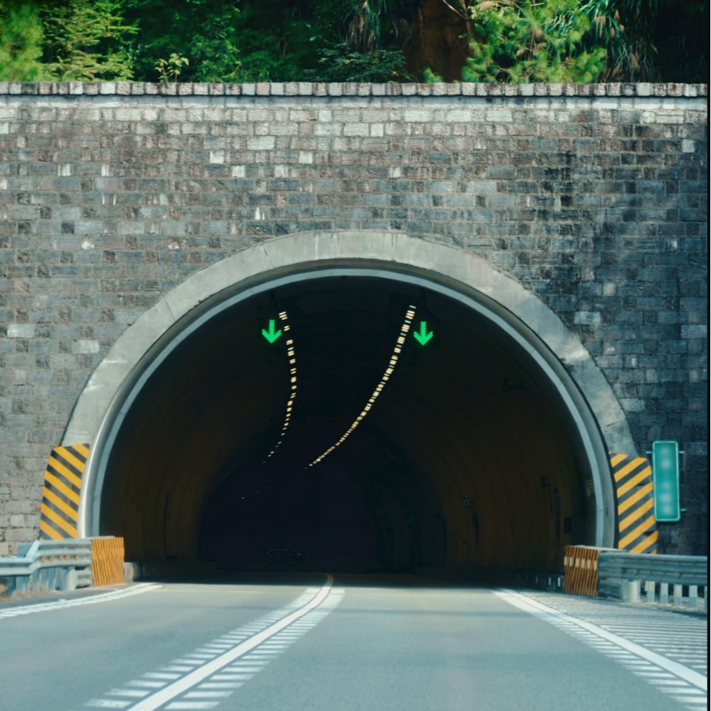 cover of episode 穿过粤语隧道 深呼吸跟我走