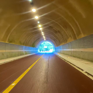 41.离别是这个世界上最需要用力的事，见面也是！