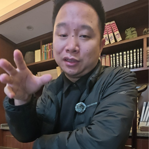 Vol.00 【发刊词】不剪辑的生意实战：丝绸、AI与我的厂三代日常