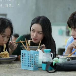 北美票房冠军，为何打不过张嘉佳5.4分新片？