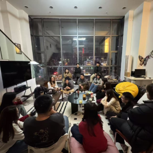 NO5:AI的围城:当职业焦虑余生情感替代,我该如何冲破,被ai全方位包围的人生困境?