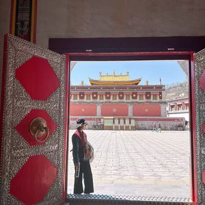 请听我们说