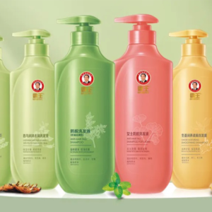 被“秃头”困扰的年轻人，不相信霸王