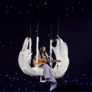 VOL.025她她旅行|上海，谁陪我去看的谁的演唱会