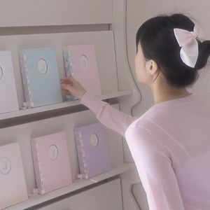 复古且时尚的独活女子