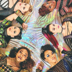 音乐剧《SIX》入坑曲大盘点：我们要讲述被遗忘被隐藏的herstory！