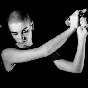 Sinéad O’Connor离世三周年：那场用音乐寻找自我的漫长旅途