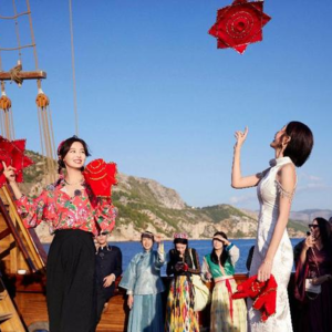 花少6评分再创新低，到底比丝路季差在哪儿？