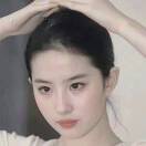 Chloe_0Qc5