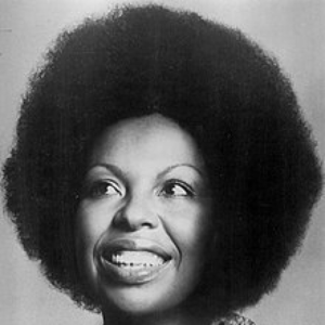 19370210 Roberta Flack 灵魂炼金师，格莱美史上首位双冠女王
