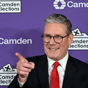 英国工党获得压倒性胜利,如何影响英国经济、外交?