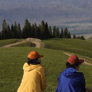 业内小窗，看起来都一样的新疆旅行方案，如何考量定价差异？