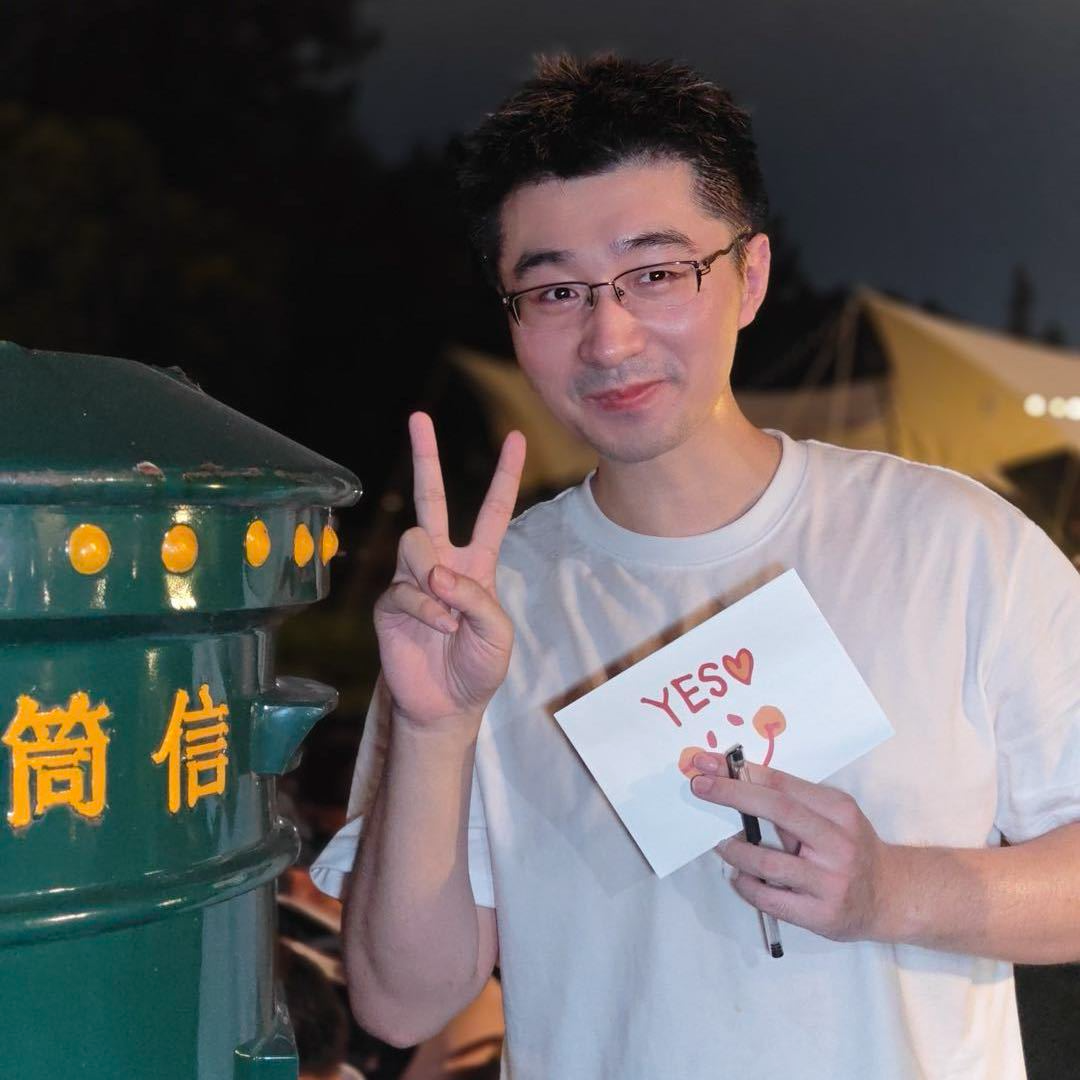 005 国企跳槽自由职业：到底谁适合上班啦？-百人百职： 职场迷茫的解药 episode artwork