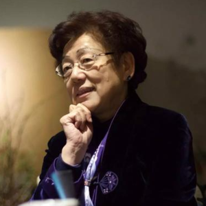 光明牛奶王佳芬自传：国企牛奶公司改革路