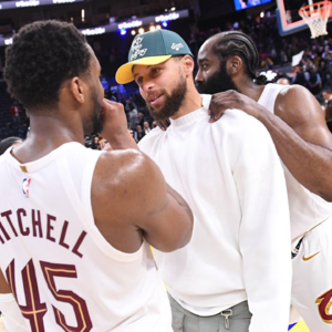 勇士不敌骑士，格林关键时刻再次扮演卧底，库里终于要回来了？