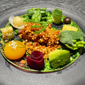 素食fine dining天花板的节奏感