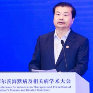 广药李楚源“被带走”：“销售天才”是这样成为争议人物的