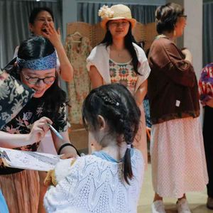 32.穿上彼此的衣服,我们不再是孤岛