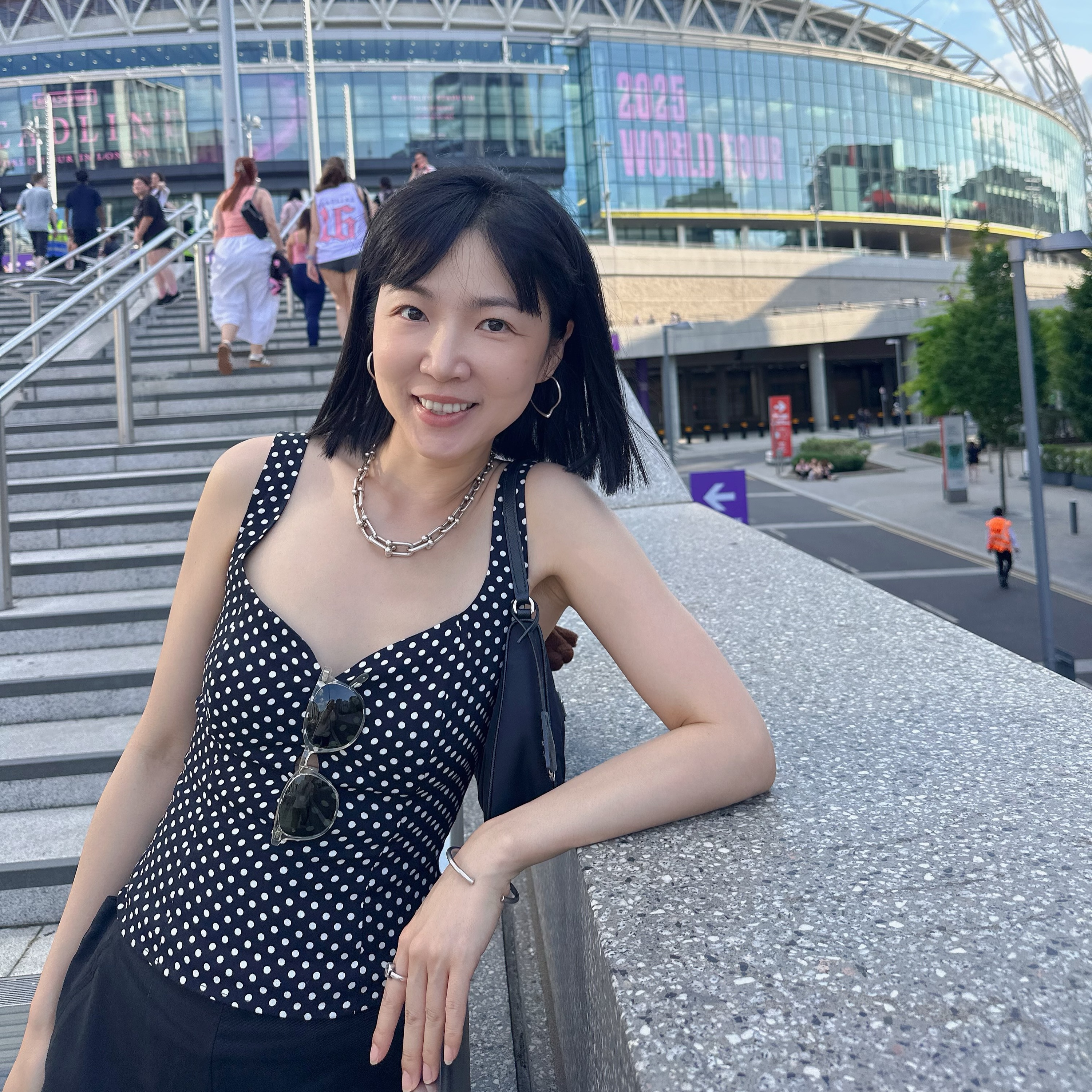 10. 镜头下的伊朗，被低估的文明与未被看见的真实- 时差档| 小宇宙- 听播客，上小宇宙