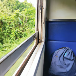 特别节目Ep.09✘启鸣的文字000｜开播三周年｜在火车上写下的感触