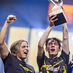 第二作 #2024年度最佳战队Navi的小人物崛起之路 #CS2 #电竞 #逆袭