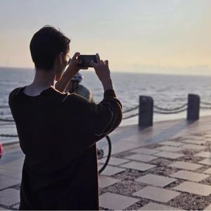 星星的阿泽西