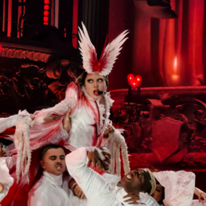 像巨星一样去看Lady Gaga——时隔13年的约会