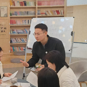 凡人列传06期-从稳定的工作到自由职业，走在自己英雄之路上的王老“狮”