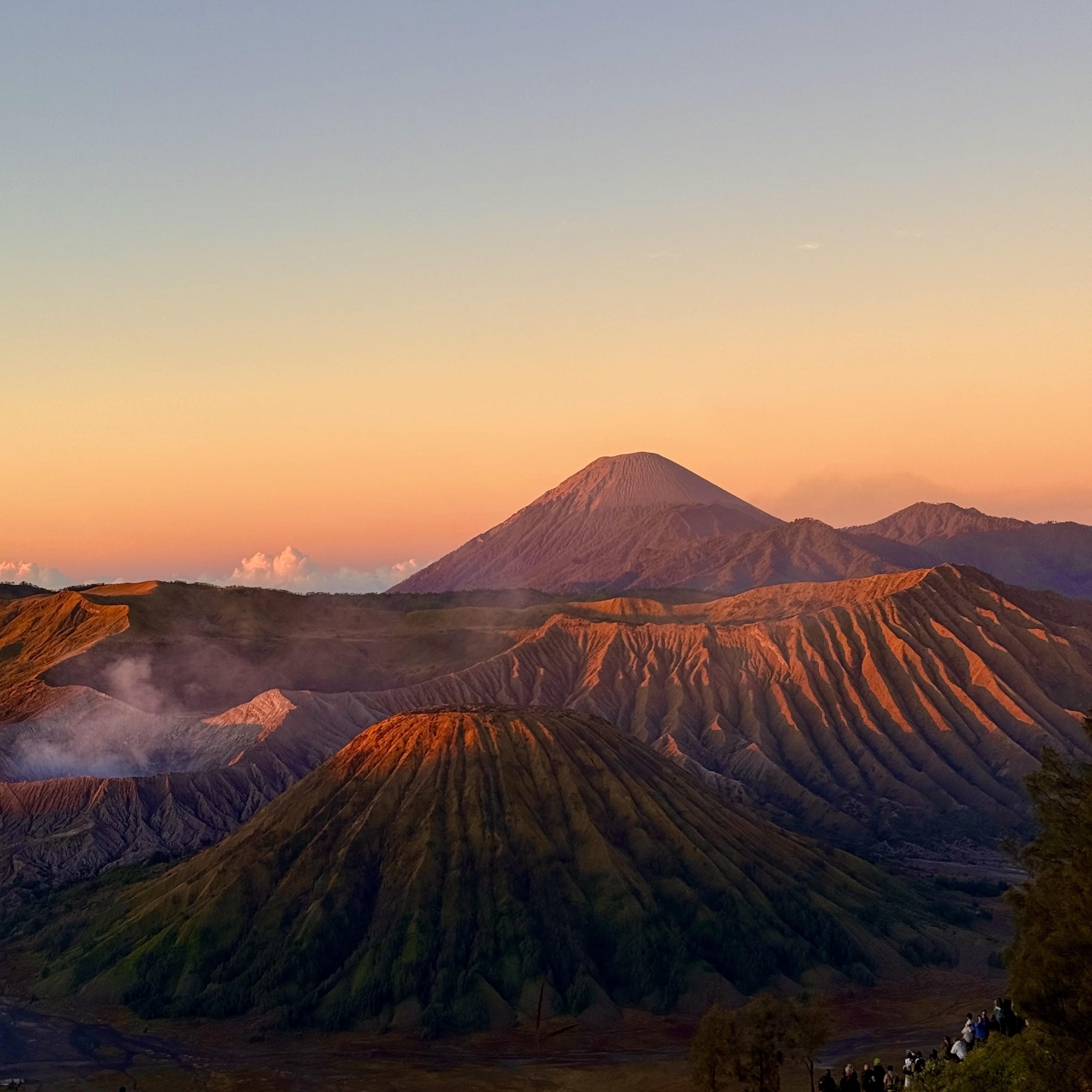13. 通宵坐吉普车上火山，日落瑜伽听海浪——印尼旅游，巴厘岛的AB面 episode artwork