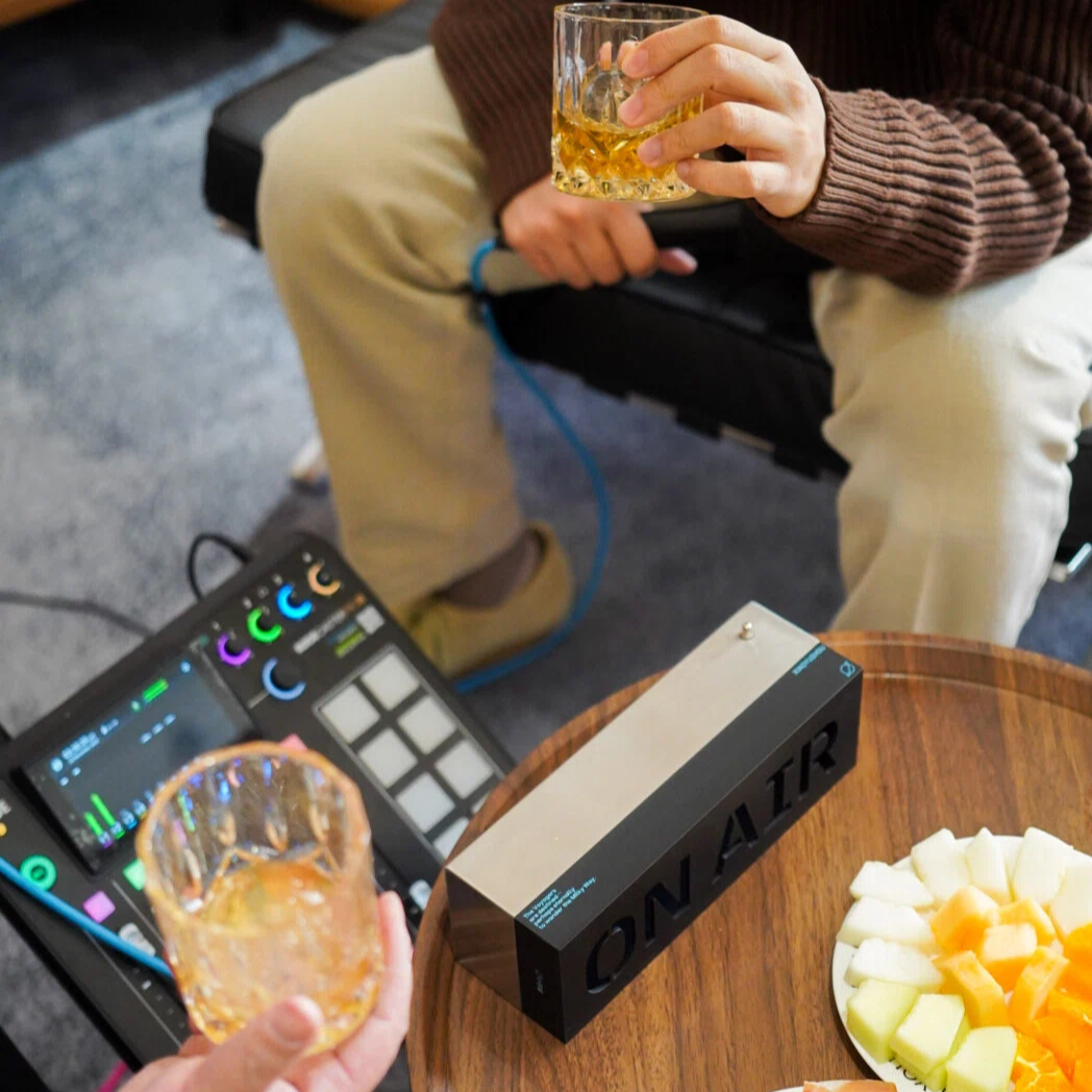 262 交杯 | 没有成为综艺咖的辩才主播决定下班录一集播客 262 交杯 | 没有成为综艺咖的辩才主播决定下班录一集播客