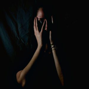 别把鲁莽上头当作为勇敢，也别把忍让大气当成了懦弱