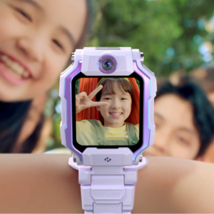 Bump & Connect——the Little Genius Watch