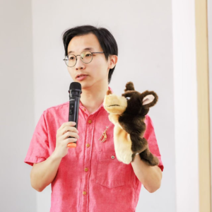 8.对谈凉意:女性成长抱团取暖,男性成长中年出家?