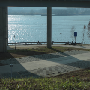 点播全路段粤语撞进心扉