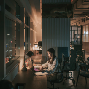 Vol.02 大学生付费找实习，究竟是陷阱还是捷径