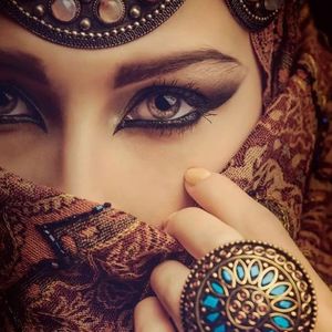 《天方夜谭》荒淫无道的国王