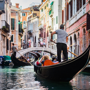 BBC Media｜威尼斯向一日游游客收 “进城费”
