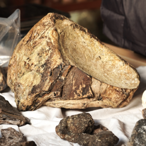 玩香笔记23：动辄百万的龙涎是如何被做成线香的