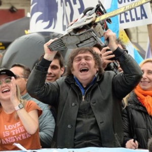 阿根廷关键改革法案惊险过关,观望的投资者能放心吗?