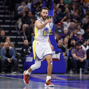 EP142.【四大天王】库里，被“裹挟”的金州传奇