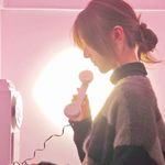 蕾拉无所事事