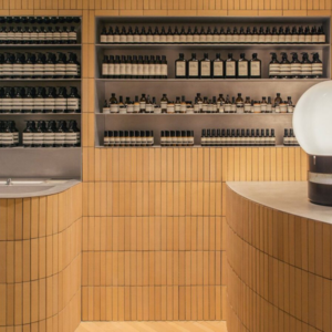 33. 有了貌美如花又能赚钱养家的氛围党,谁还稀罕美妆成分党?